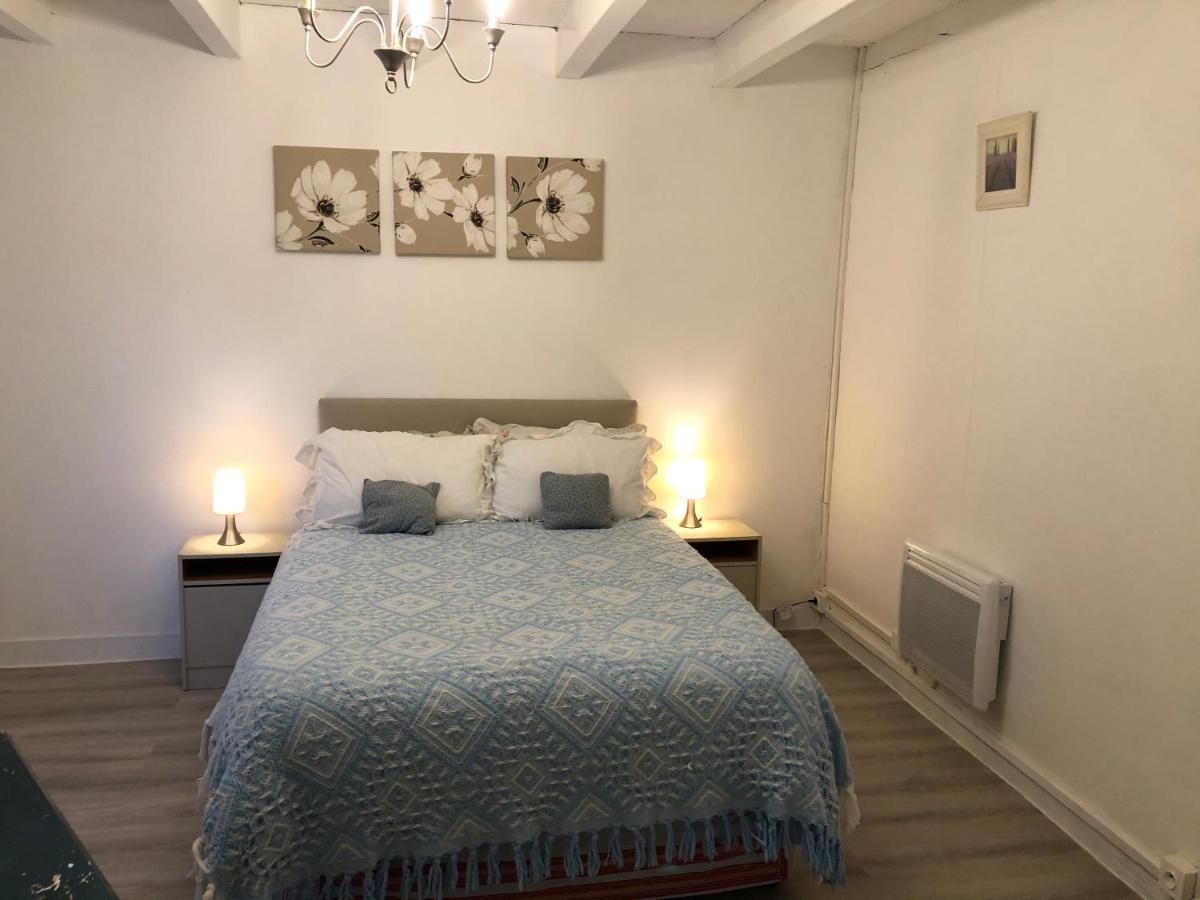 Gîte des Lavandes Oradour-Fanais Extérieur photo