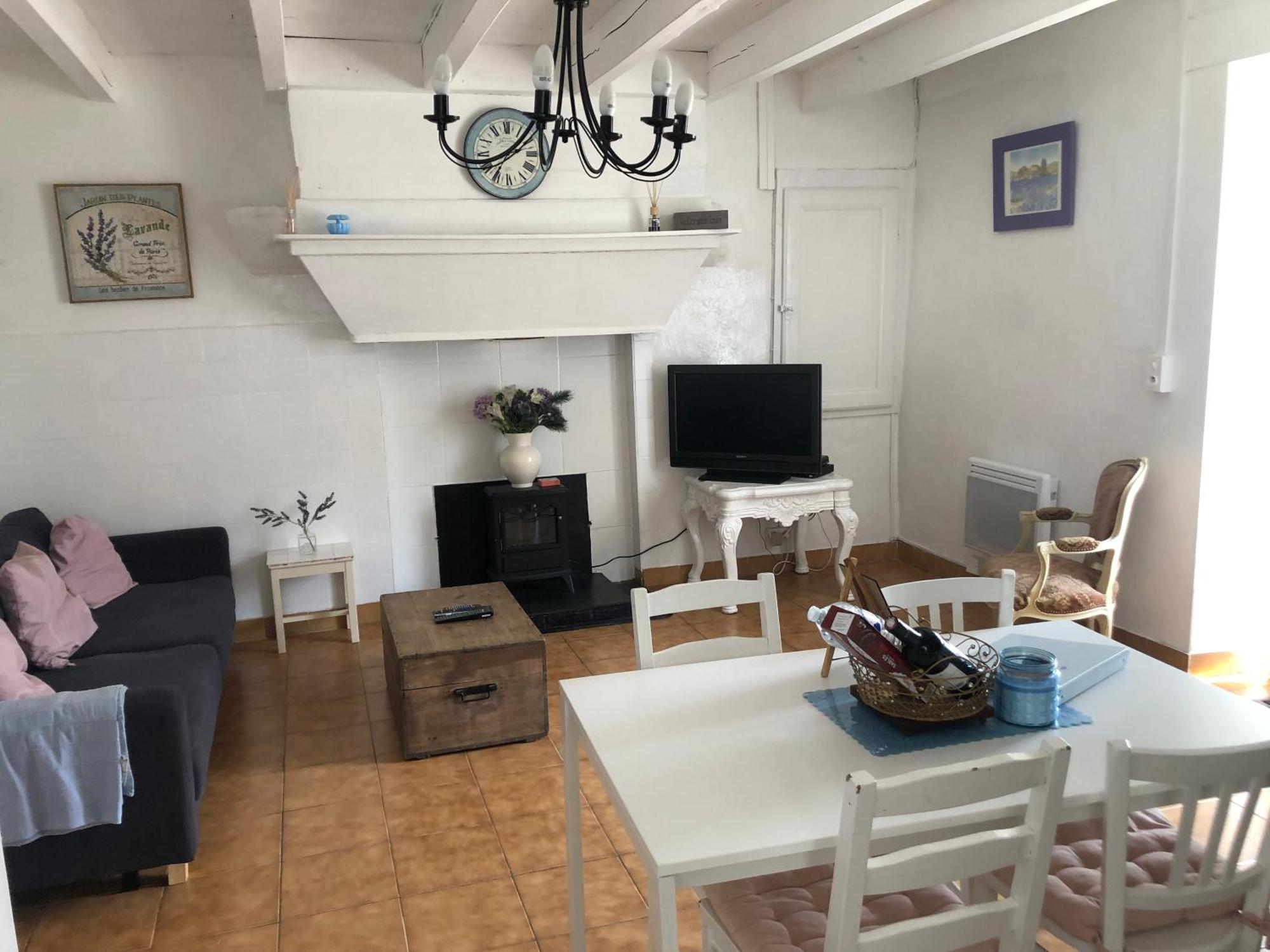 Gîte des Lavandes Oradour-Fanais Extérieur photo
